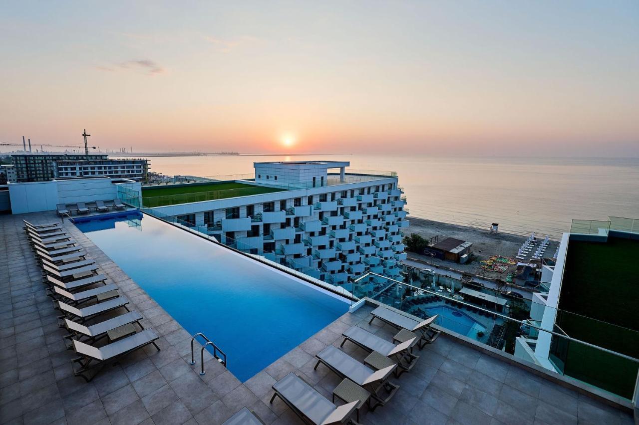 Newvision Apartment In Infinity Beach Resort - Parking Mamaia Eksteriør billede