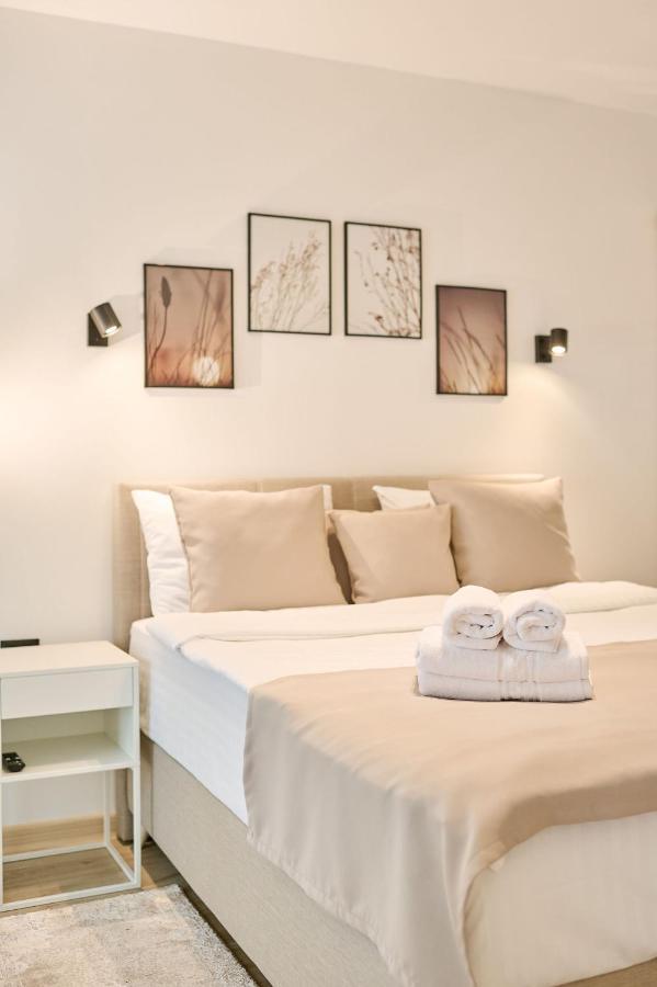 Newvision Apartment In Infinity Beach Resort - Parking Mamaia Eksteriør billede