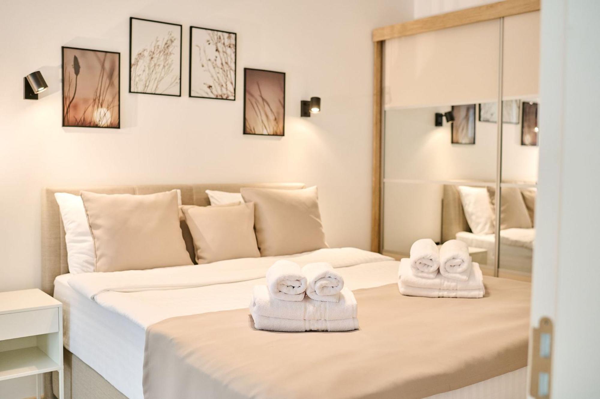 Newvision Apartment In Infinity Beach Resort - Parking Mamaia Eksteriør billede