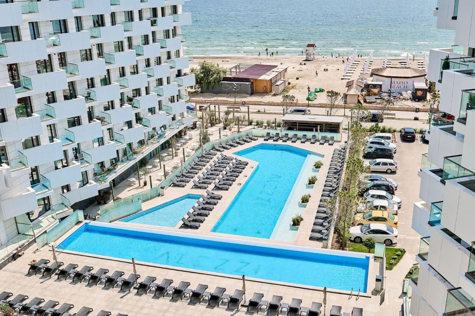 Newvision Apartment In Infinity Beach Resort - Parking Mamaia Eksteriør billede